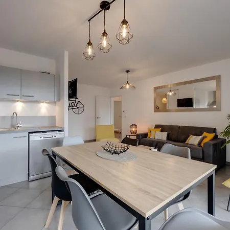 L'Art De Ville - 2 Bedroom Near The City Center Terrace And Garage Annecy Exterior photo